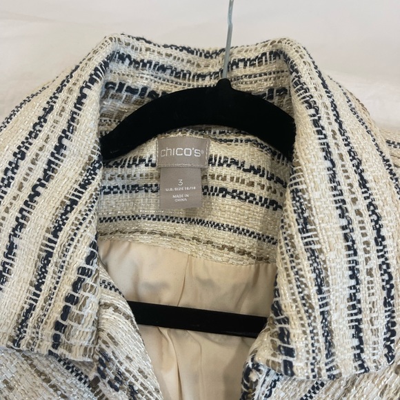Chicos size 3 zipper jacket - Picture 3 of 3